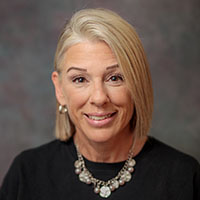 Kelly Pittarelli, Receptionist